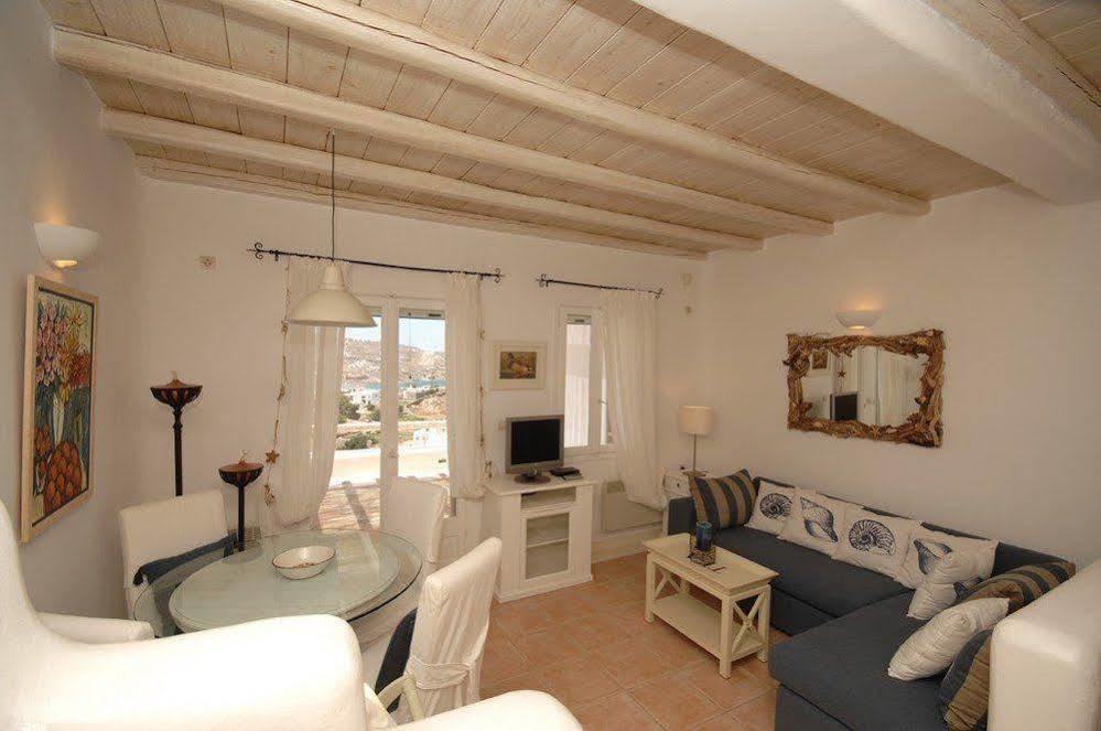 Villa Clio Ornos  Buitenkant foto