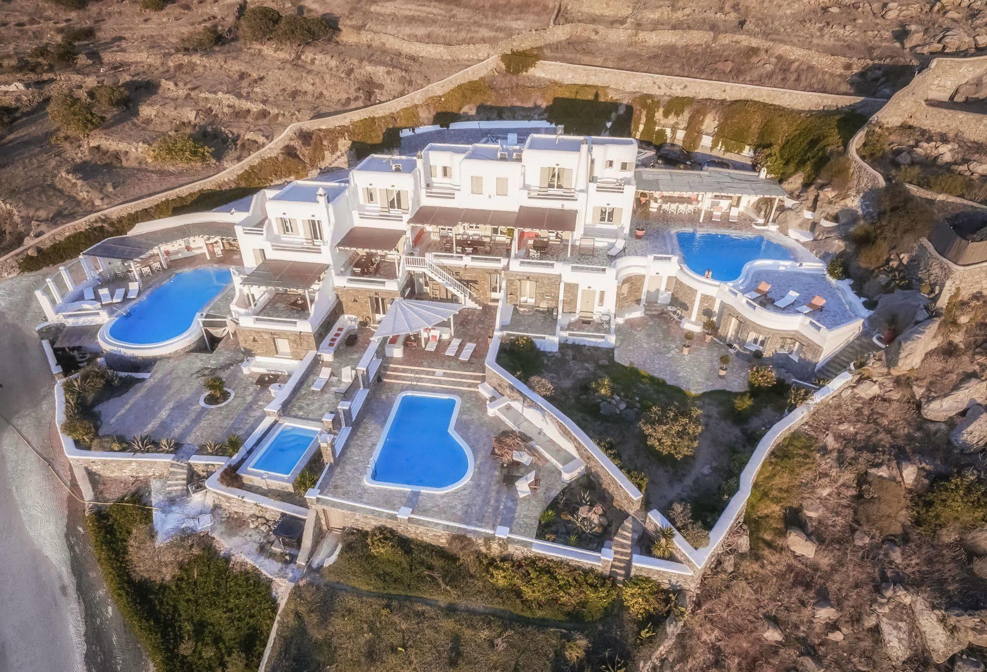 Villa Clio Ornos  Buitenkant foto