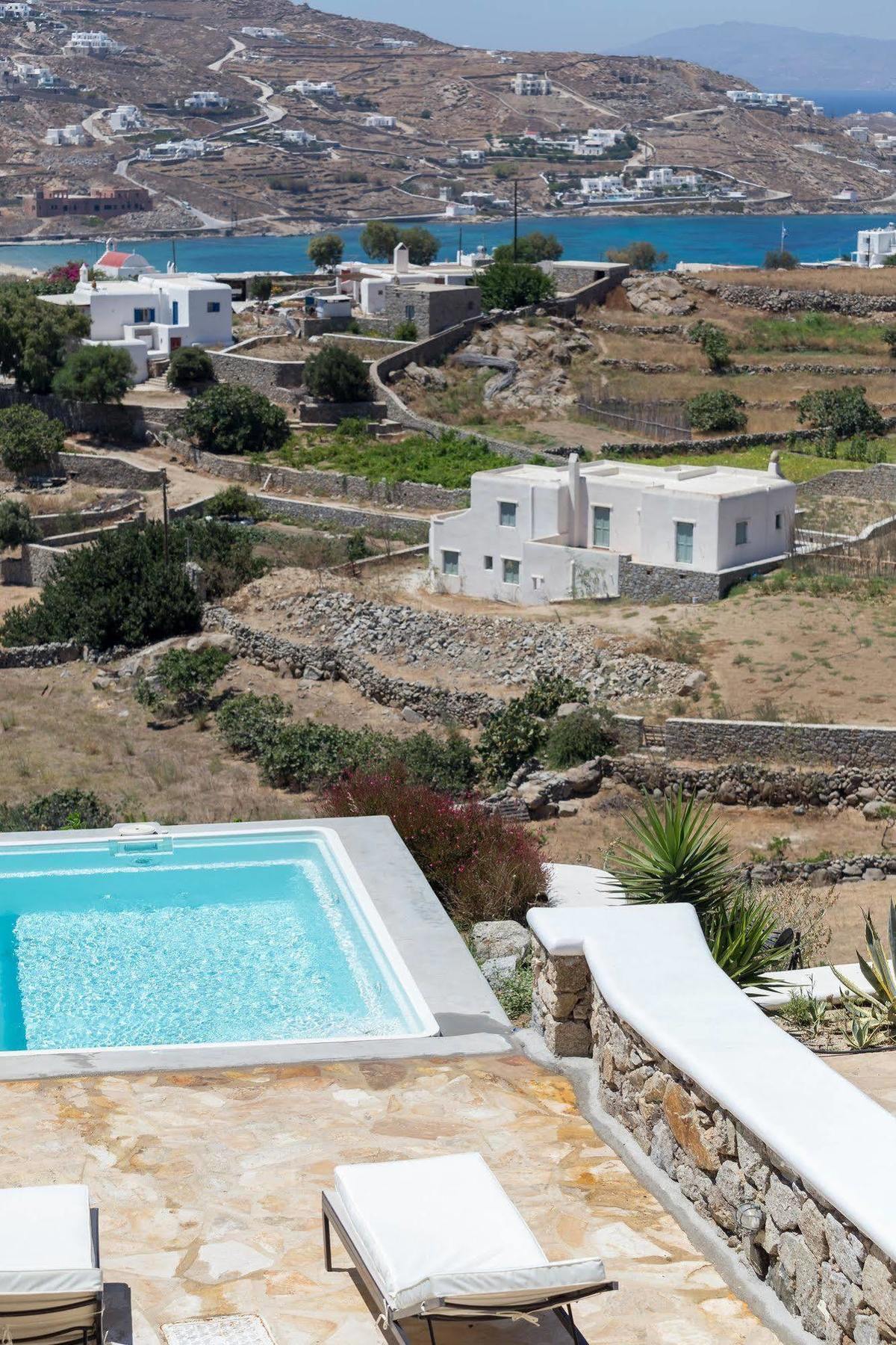 Villa Clio Ornos  Buitenkant foto